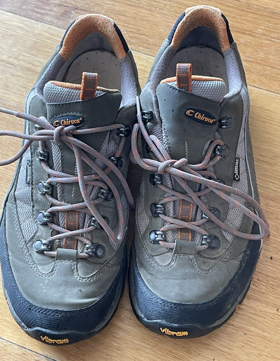 CHIRUCA GORETEX VIBRAM HIKING BOOTS SIZE 8 Mens 42