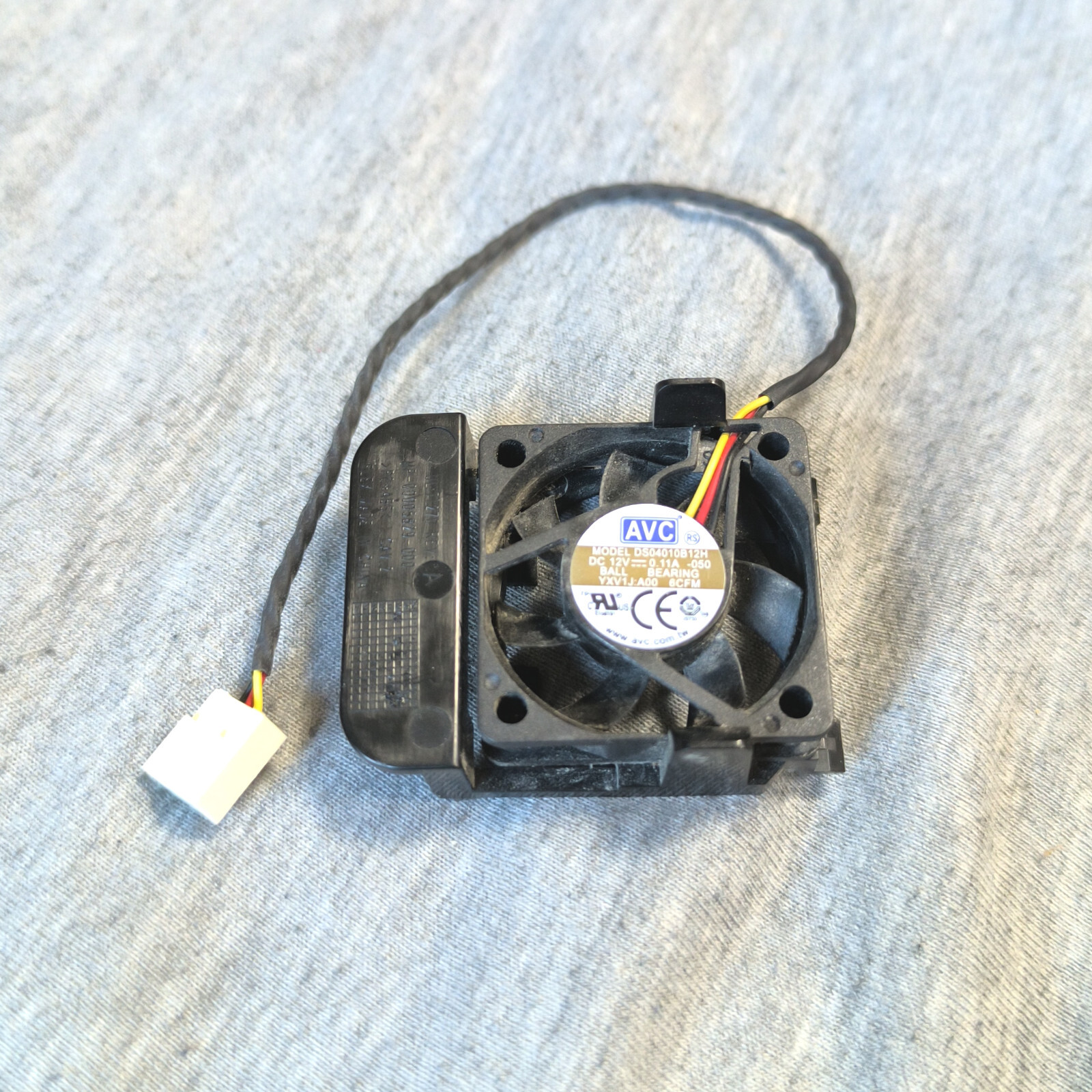 Photo 1/2