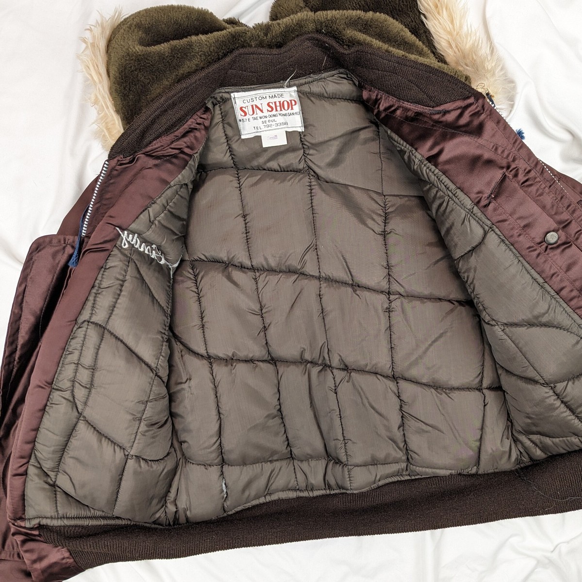 70s 80s Vintage Korea Souvenir Jacket faux Fur Split Hood