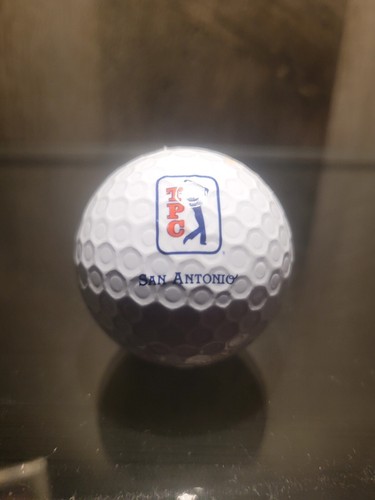 Seltenes Sammlerstück Logo Ball, TPC San Antonio, Bridgestone Duo Soft
