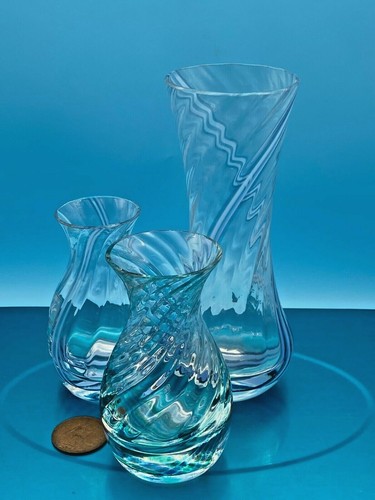 Beautiful Vintage Set of Three Caithness Candy Swirl Glass Vases Lilac & Green - Picture 10 of 12