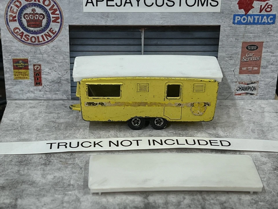 MATCHBOX SUPERFAST # 57 TRAILER CARAVAN (TOP ONLY) - Image 3 of 3