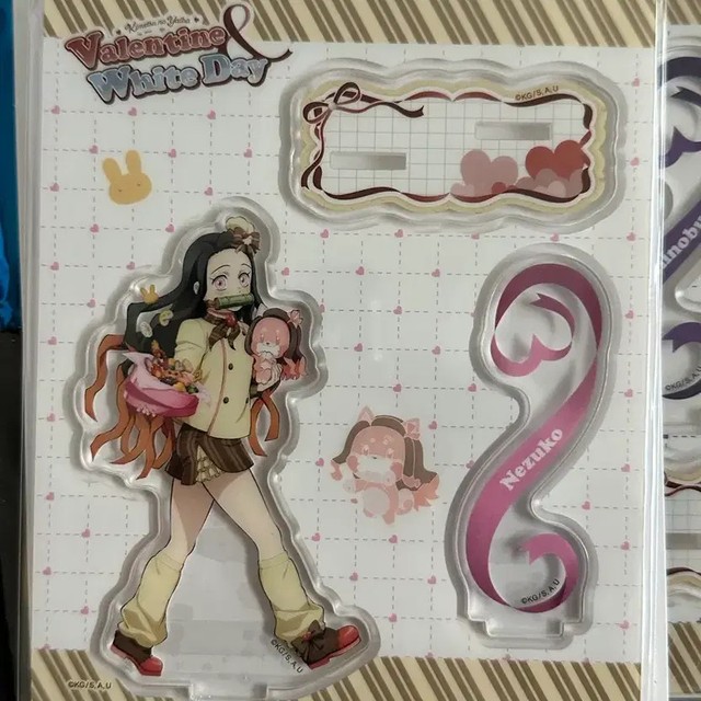Demon Slayer Valentine & White Day Acrylic Collectible Pack