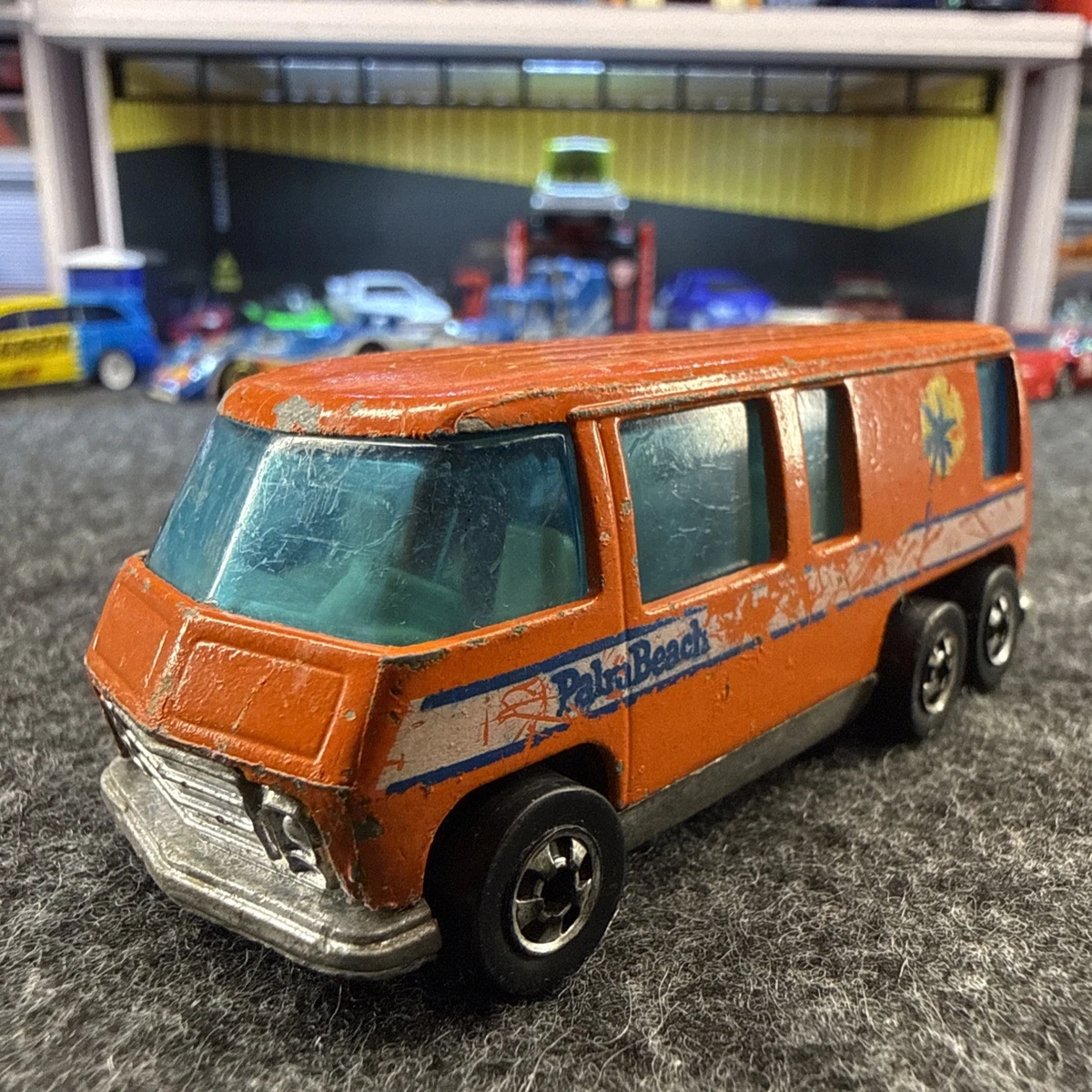 Hot Wheels GMC 1976 Vehicle Year Vintage Manufacture Diecast Cars
