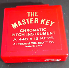 Wm. Kratt Co. The Master Key Chromatic Tuning Pipe A-440 13 Key w/ Case MK2-C