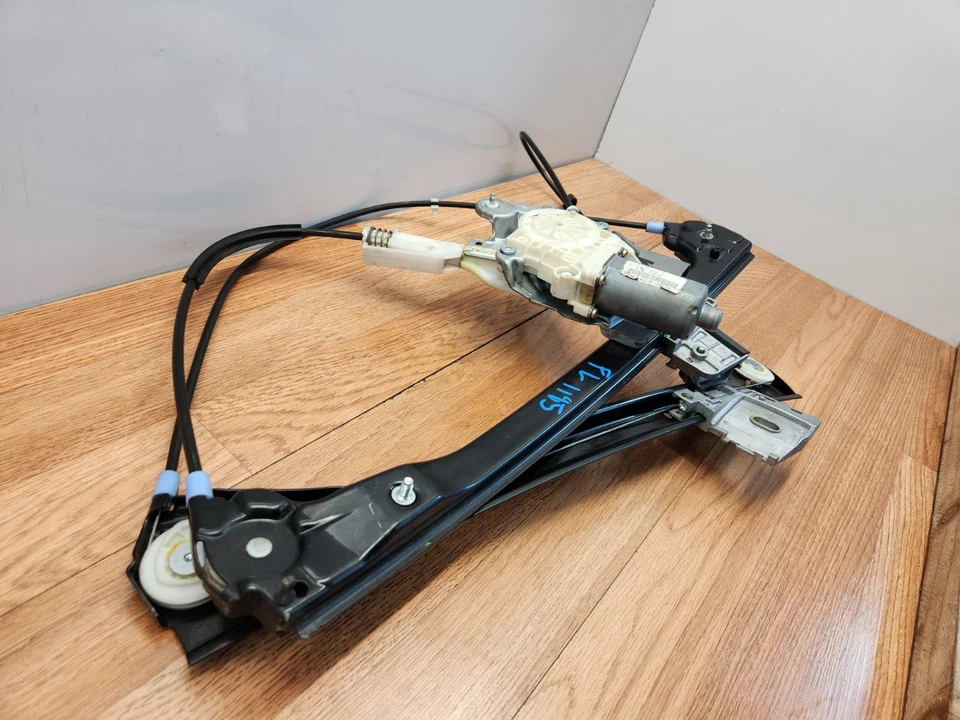 ✅ 01-06 Regulador de ventana de puerta del conductor delantero izquierdo OEM BMW E46 330Ci M3 con motor Foto 4 de 4