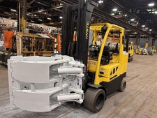 12,000 POUND CAPACITY HYSTER MODEL S120FTPRS 60" CASCADE PAPER ROLL CLAMP