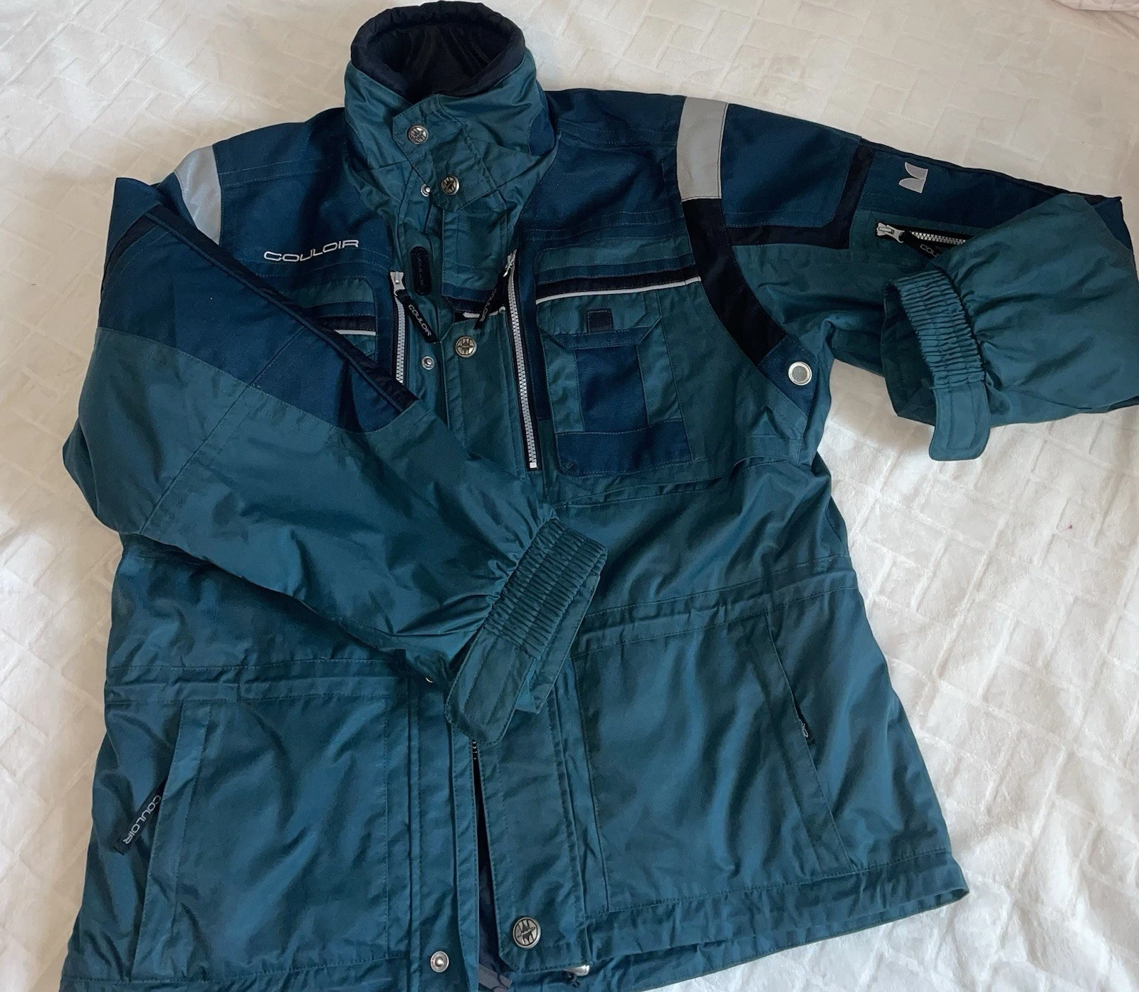 Couloir Genesis Men’s Insulated Waterproof Outdoor Jacket Size 40 M Blue.