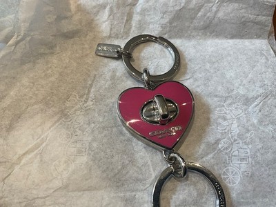 NEW Coach Pink/Silver Enamel Turn Lock Heart Valet Key Fob/Keyring
