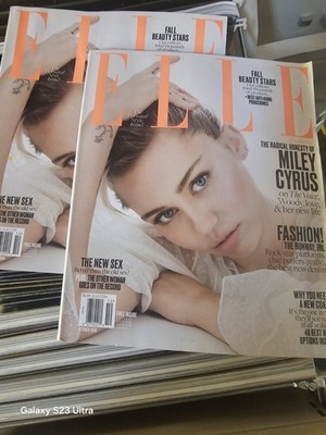 Elle Magazine Mag Miley Cyrus October 2016 No Mailing Label