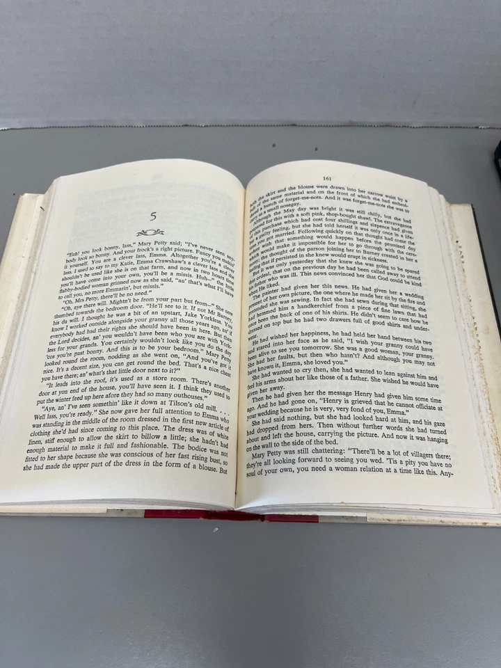 Catherine Cookson Lot of 4 Vintage (See photos for titles.) - Image 4 of 4