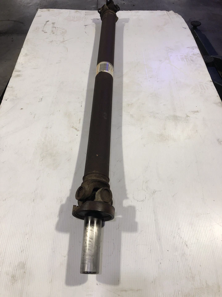 Árbol de transmisión trasero Ford F-150 2004-2008 5,4 L 4x4 126 pulgadas distancia entre ejes 4L34-4620-FC Foto 2 de 4