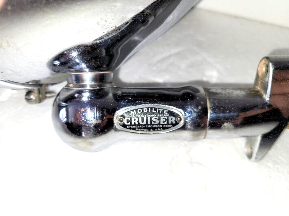 Vintage original "Mobilite Cruiser" spot light/spot lamp - Image 2 of 4