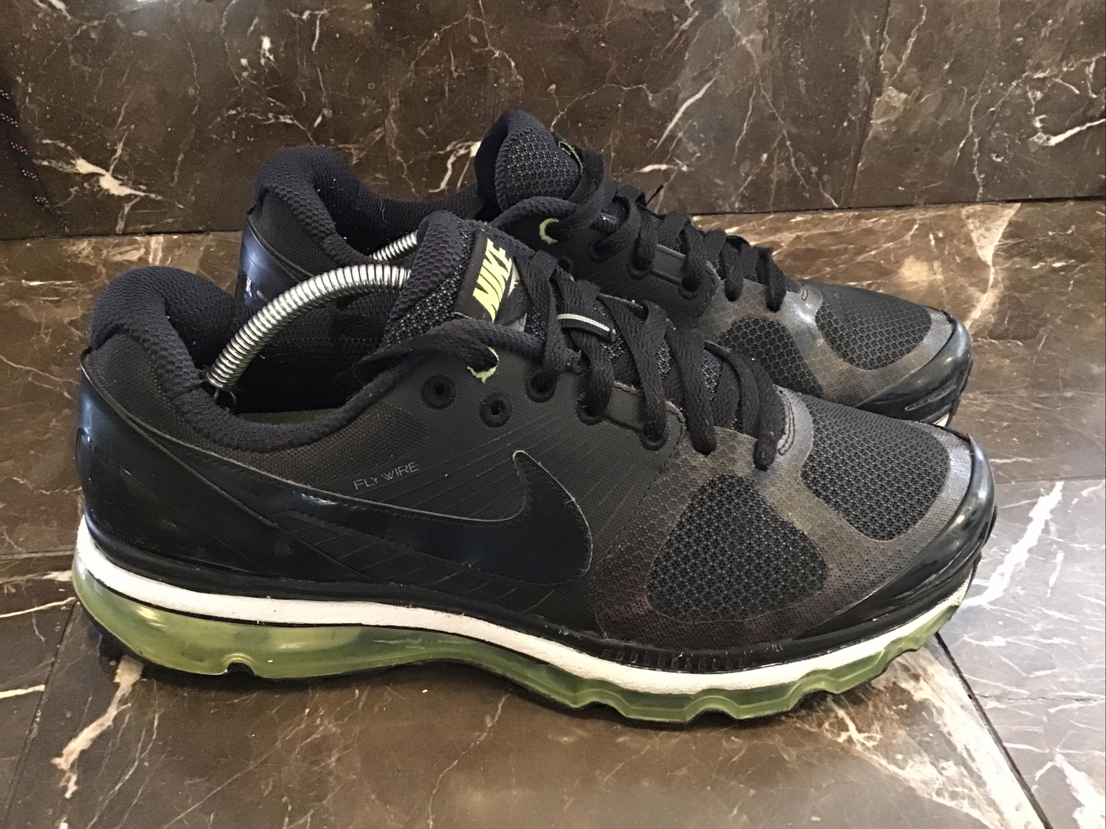 nike air max 2010 black