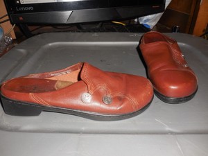 duck head clogs