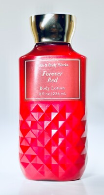 バッジ　the  body  shop レッド　リボン バッジthe body shop レッドリボン
