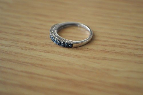 0.10ct Blue Diamond Band Ring Rhodium Plated over Sterling Silver Size 5 - Picture 8 of 12