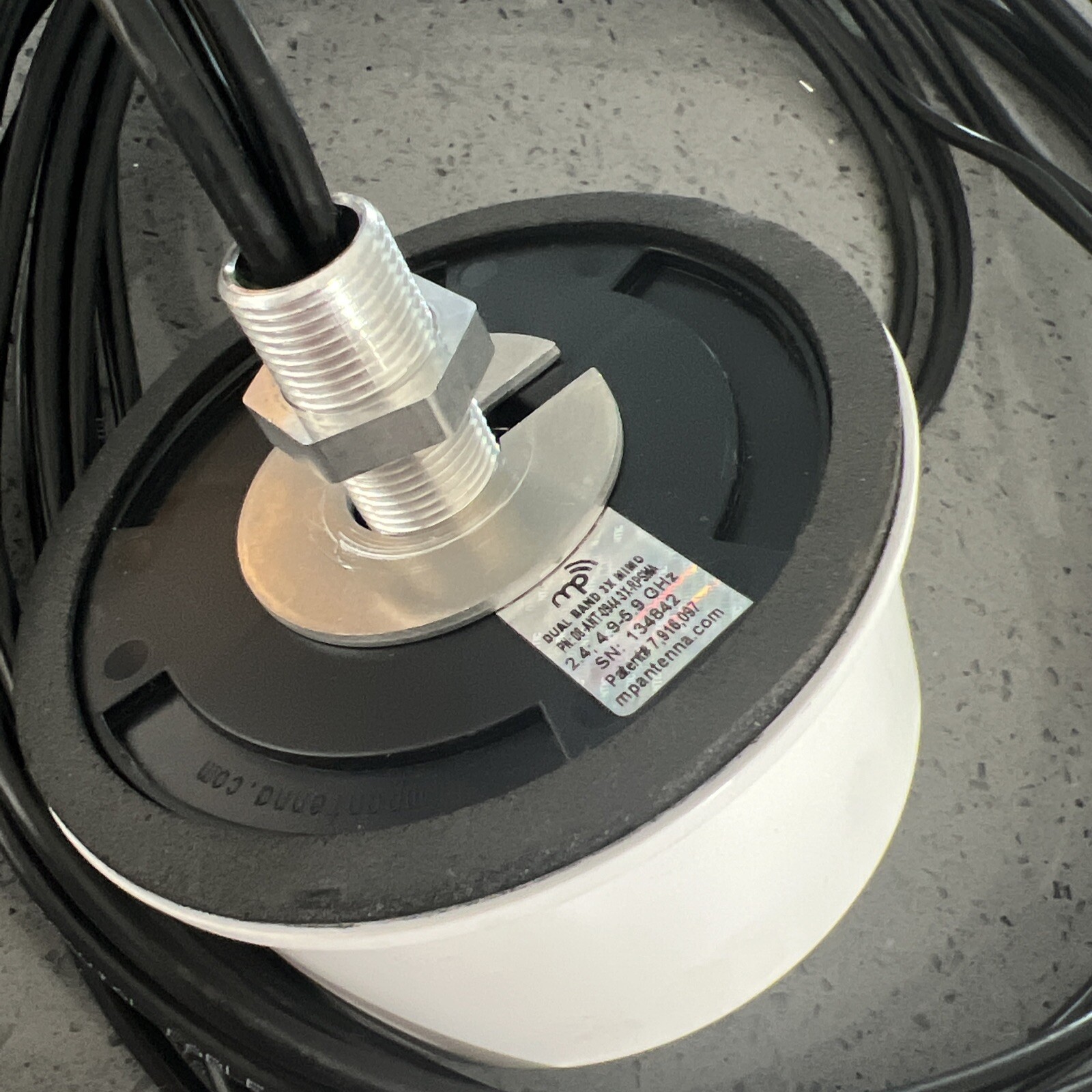 Used MP Dual Band Antenna 08-ANT-0944-3X-RPSMA w/ warranty Free Shipping