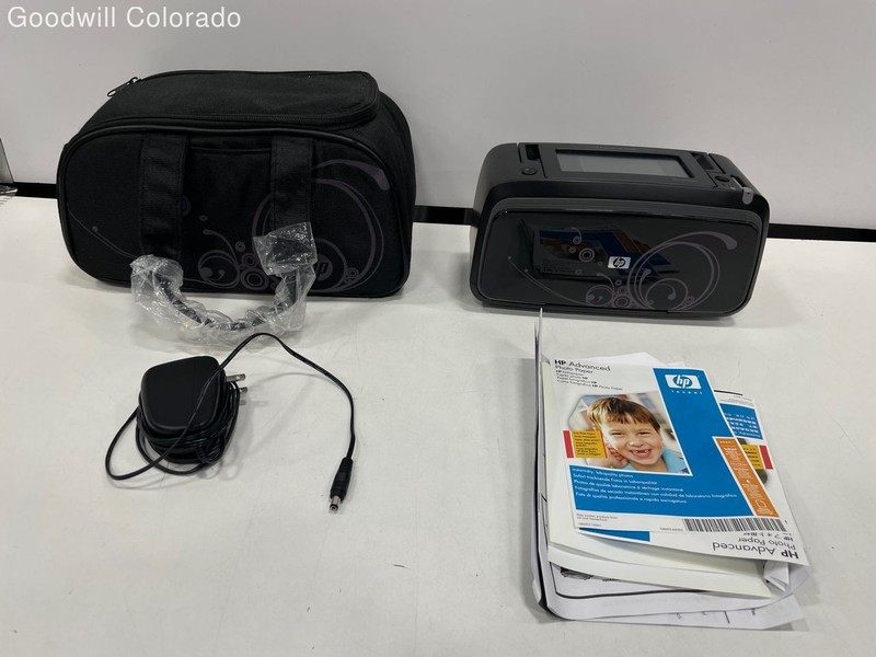HP PhotoSmart Printer A646 Black Carrying Case Power Supply Paper Not
