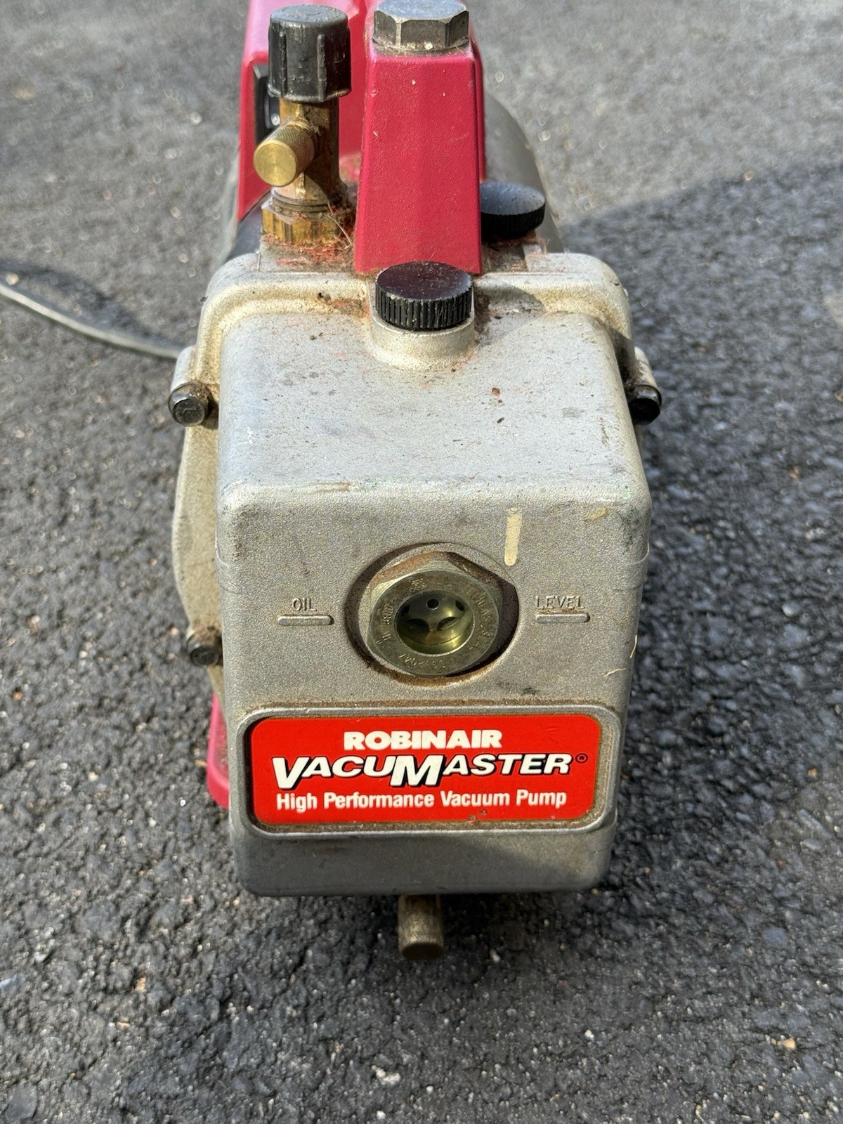 Robinair 15600 High-Performance 6 CFM Vacuum Pump – 1/2 HP – Tested & Works