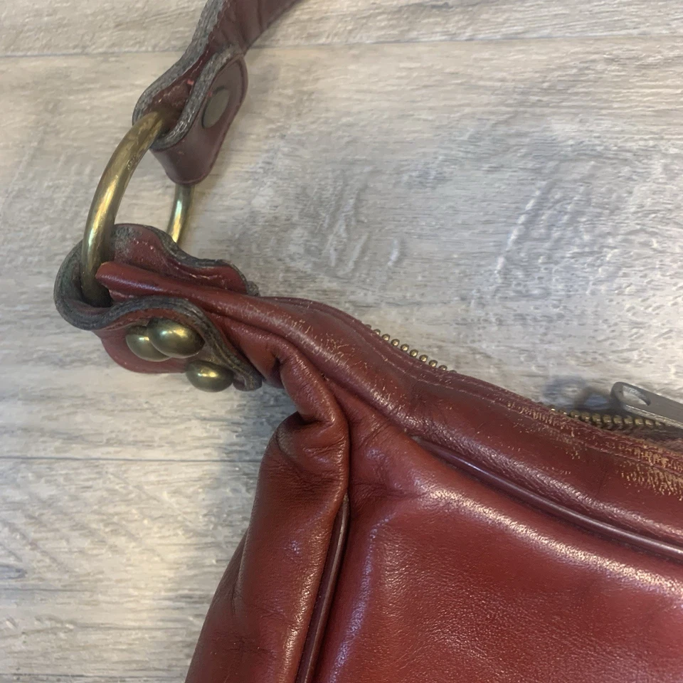 De Colección Etienne Aigner Rojo Sangre de Buey Cartera de Hombro Hebilla Bolso Cartera Mediano Logo Foto 3 de 4