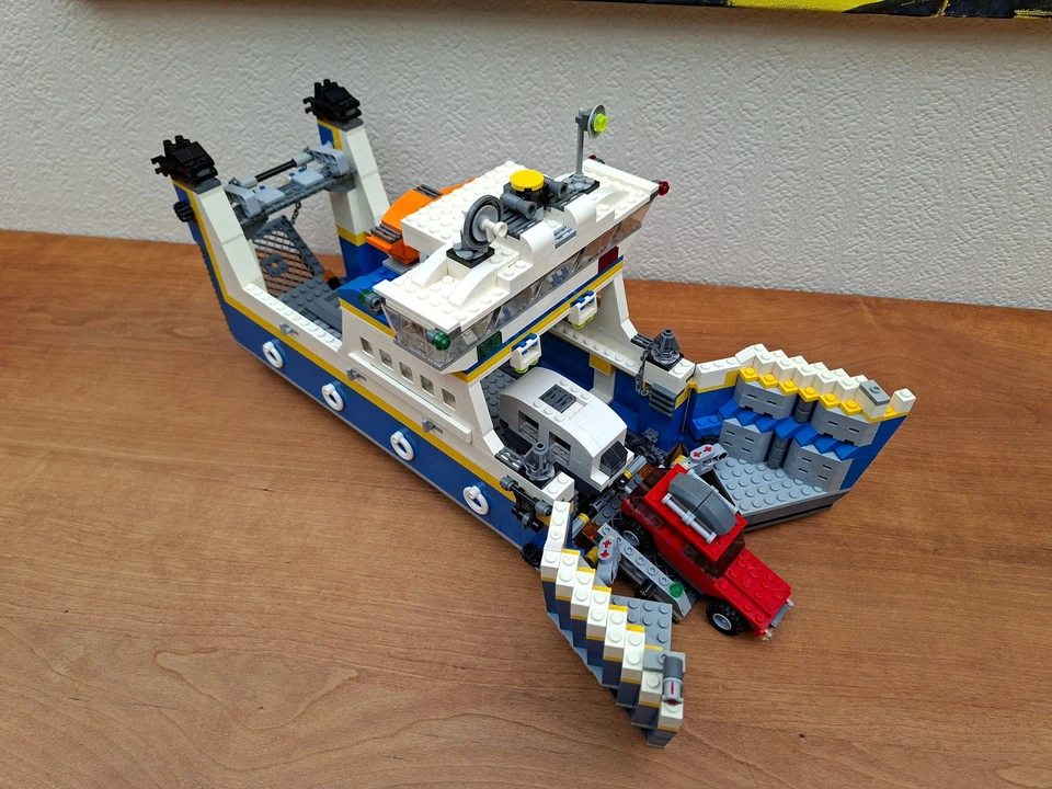 LEGO Creator 4997 Transport Ferry, Foto 2 von 5