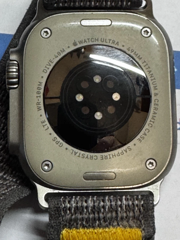 Apple Watch Ultra, photo 1 sur 5