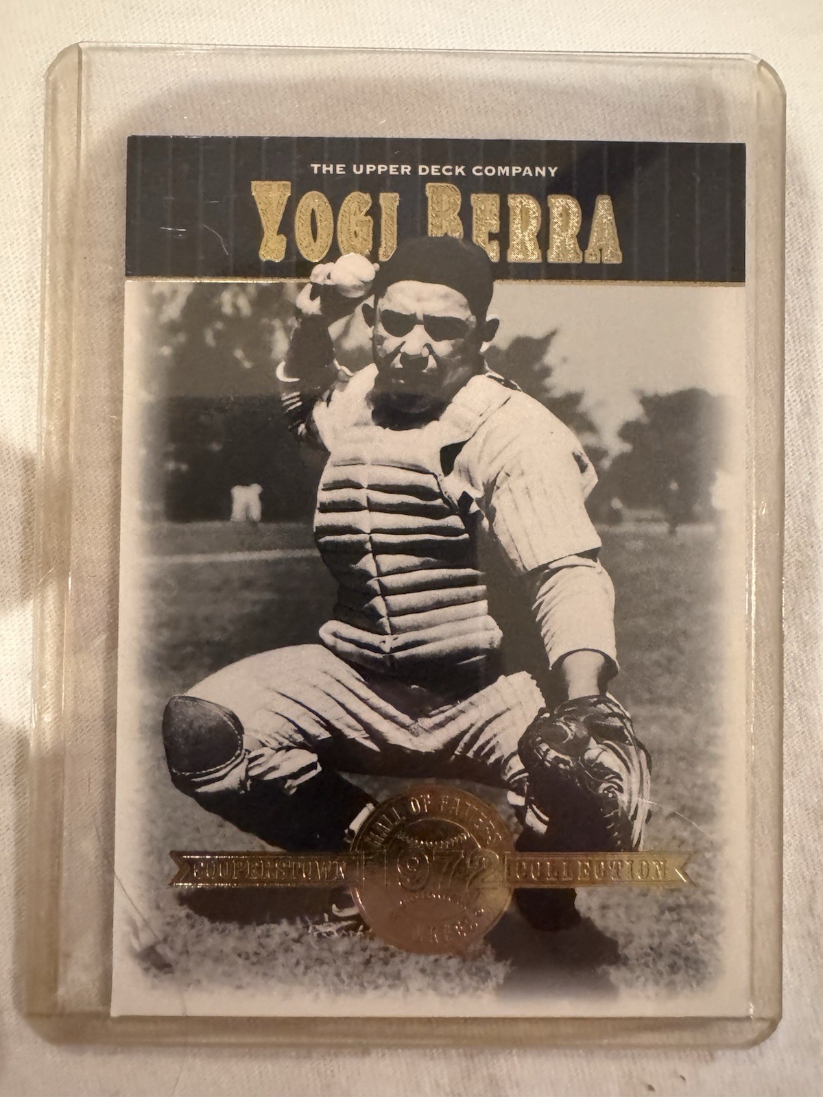 2001 Upper Deck Hall of Famers - Yogi Berra #45