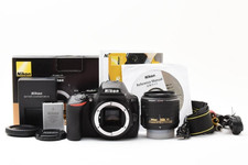 Nikon D5500 DSLR Camera w/ 18-55mm VR II Lens Only 1,537 Shutter Count Mint