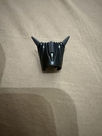 Used Like NewLEGO&reg; LOTR Mouth of Sauron Helmet Headgear / Barad-Dur Icons 10333