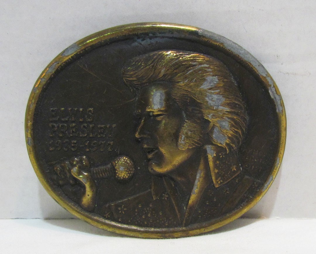 ELVIS PRESLEY 1935-1977 OFFICIAL COMMEMORATIVE MEMORIAL METAL BELT BUCKLE VTG