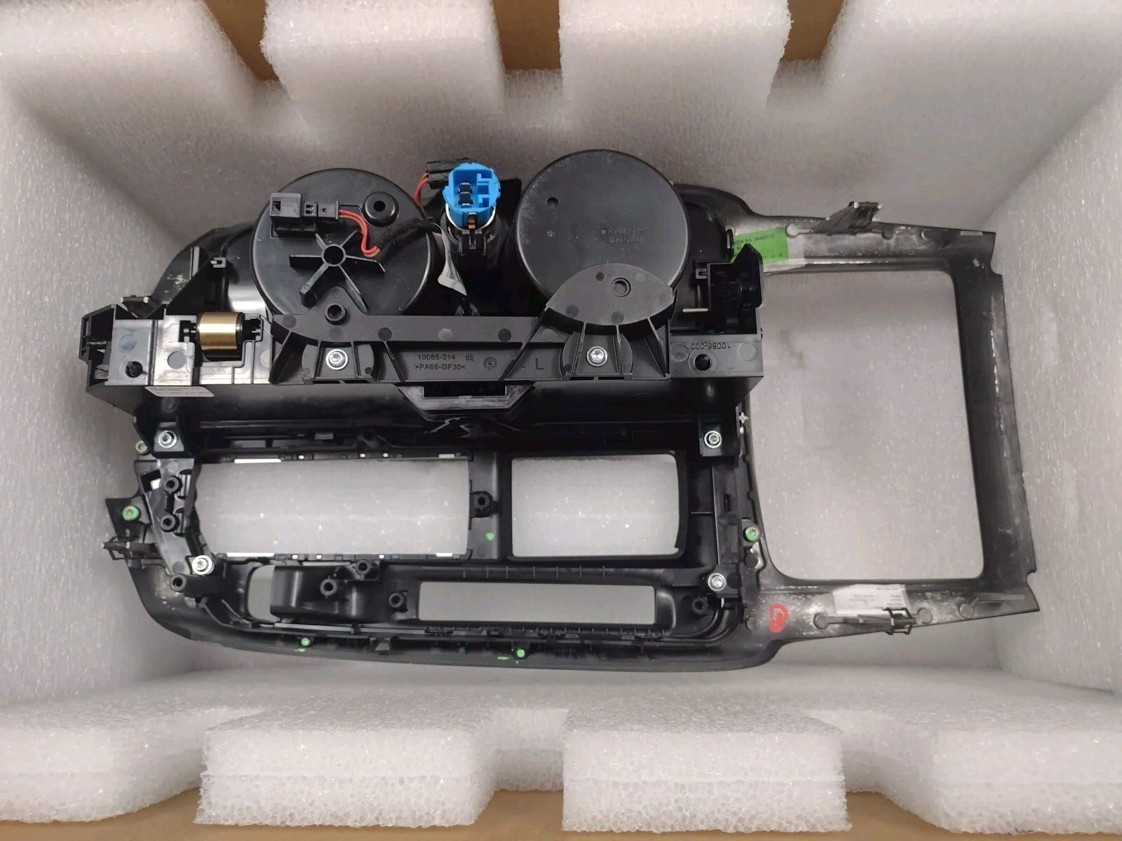 Genuine OEM Maserati Levante Mostrina Tunnel Glove Compartment 670228283
