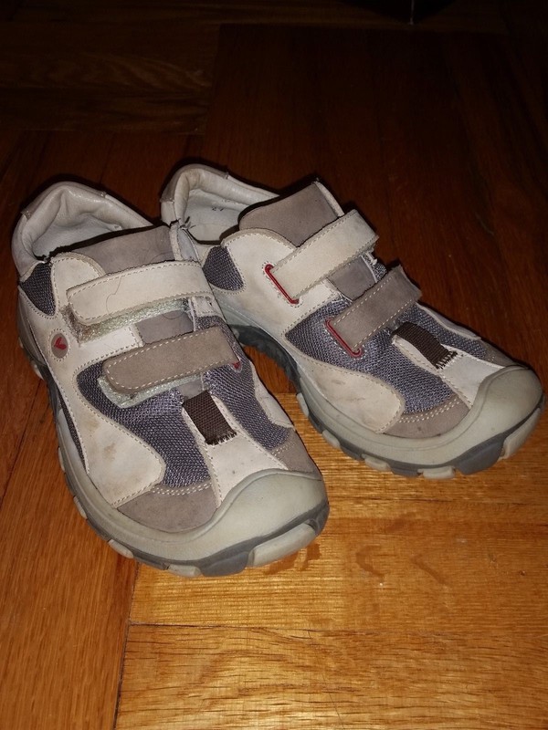 Twig boots sz 29 shoes sneakers girls boys unisex