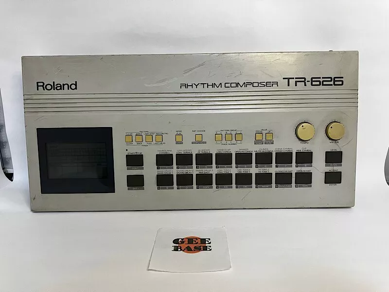 Roland TR 626 Drum Rhythm Machine Vintage 12 bit lo fi sample 30