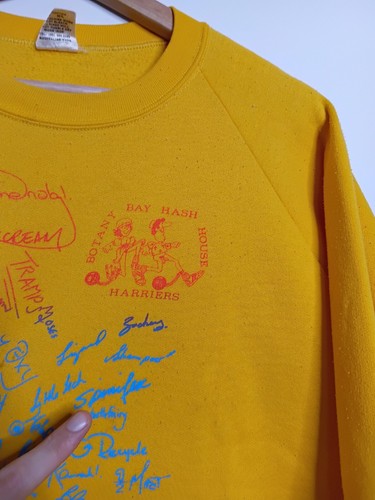 Vintage Hash House Harriers Jumper Boys Size 18 Yellow 90s Botany Bay Convict - Picture 11 of 23