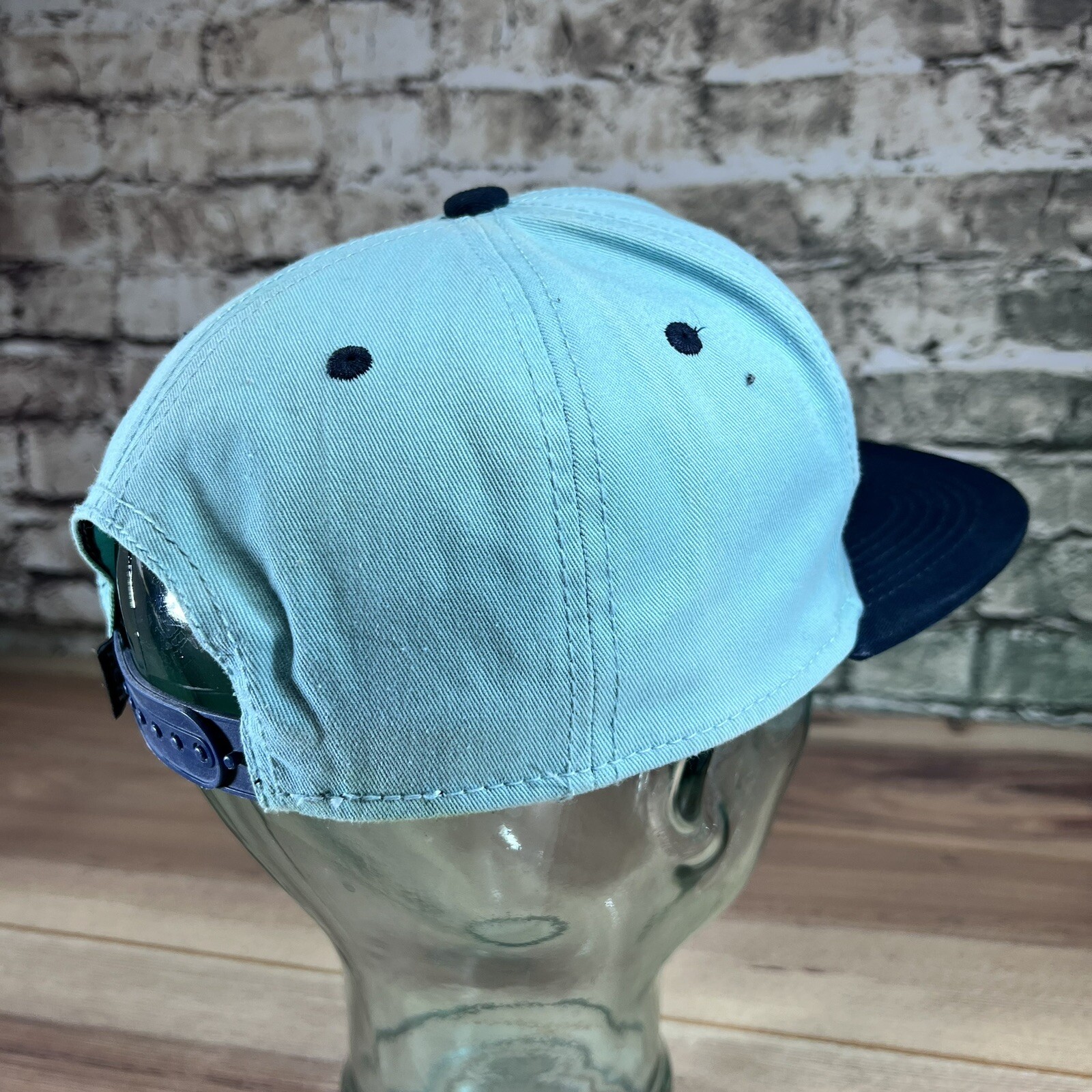 NEFF Snapback Hat / Excellent Condition - image 4