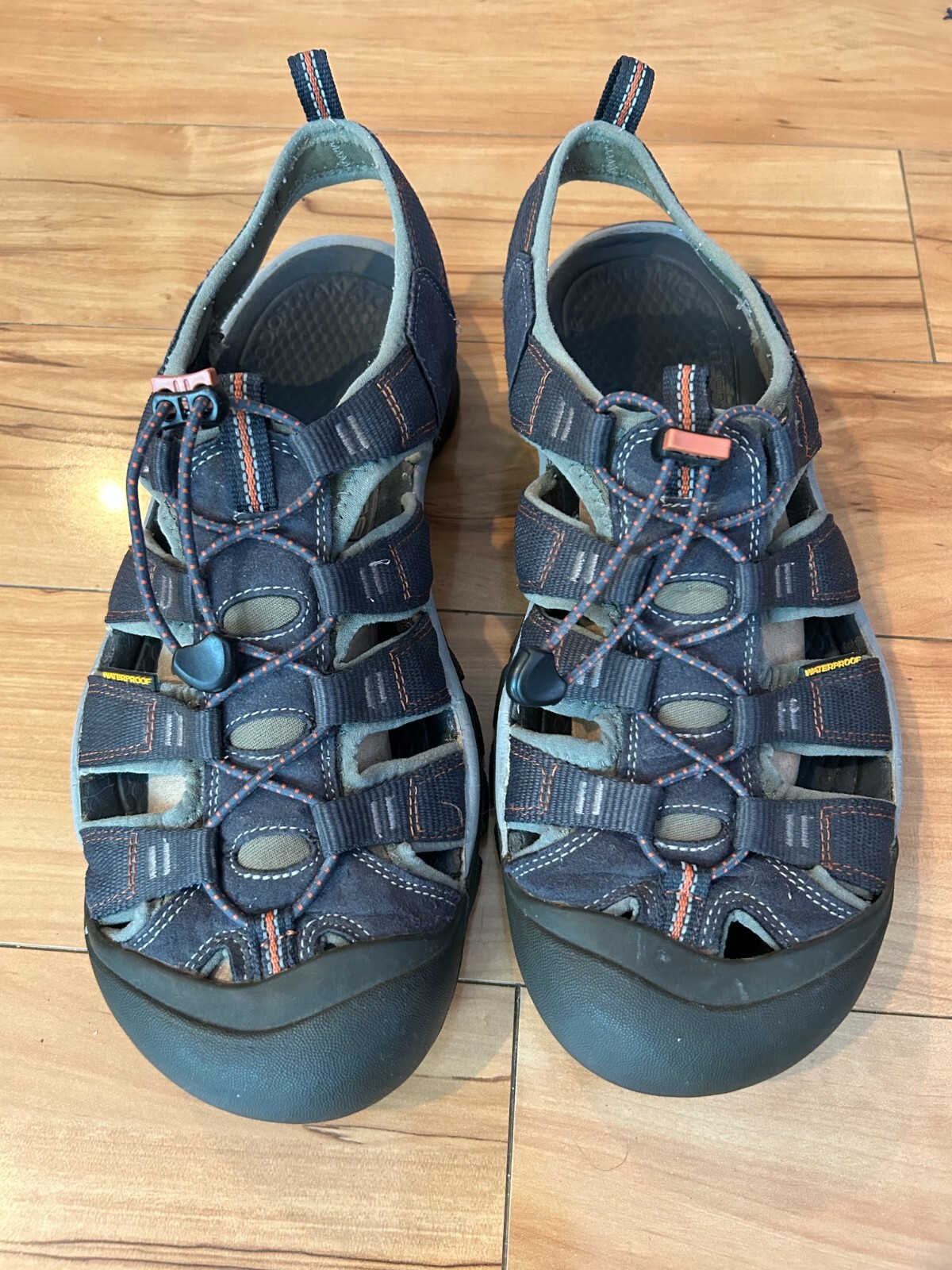 Keen Newport H2 Mens Sandals Size 12 India Ink/Rust