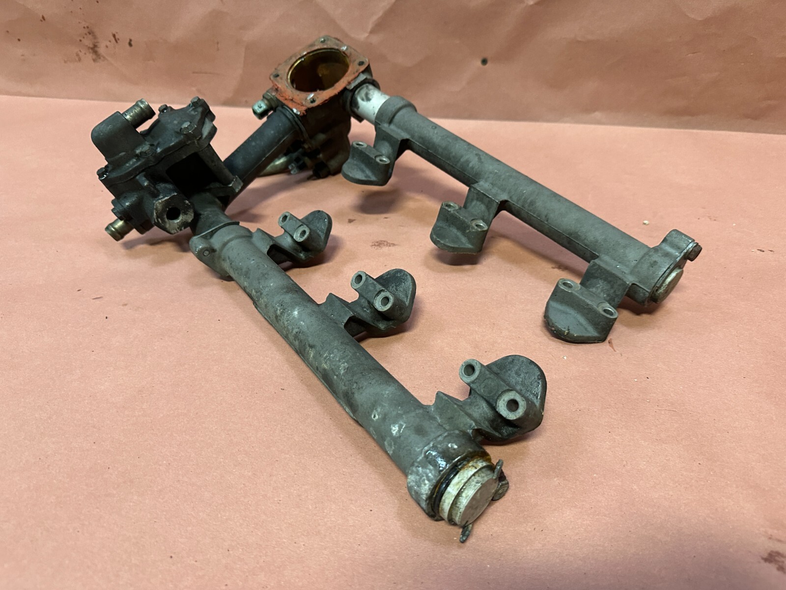 Bentley Brooklands 1994 Intake manifold hose