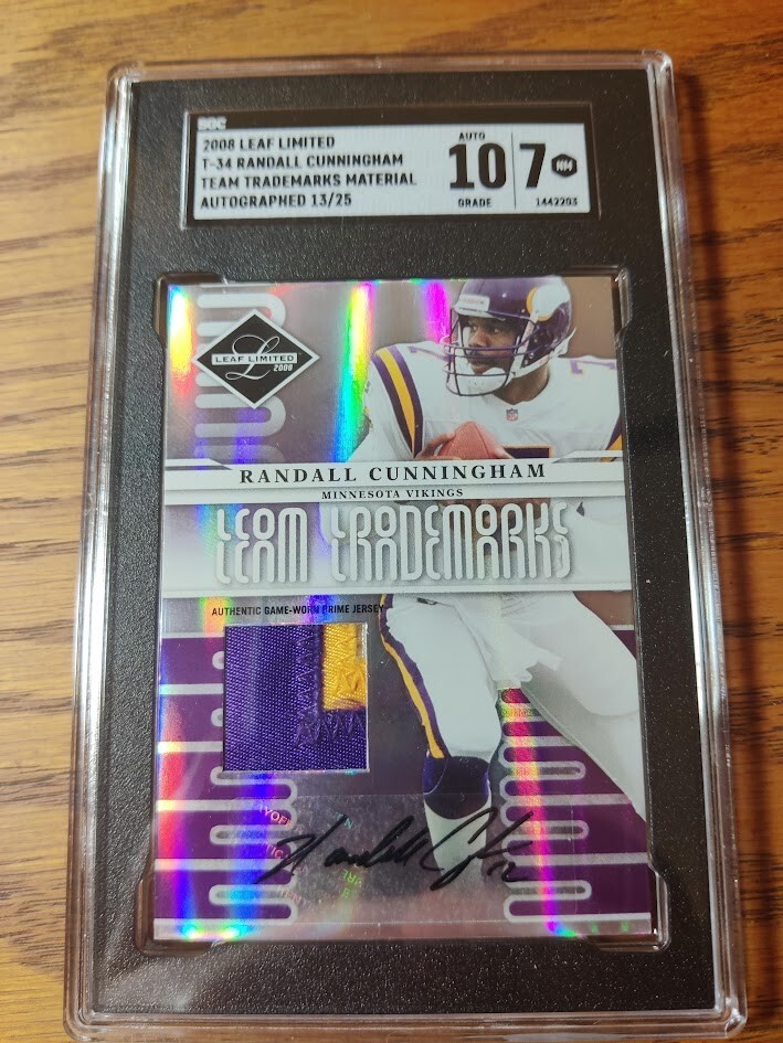 2008 Leaf Limited RANDALL CUNNINGHAM 13/25 "Team Trademarks" PRIME Material Auto
