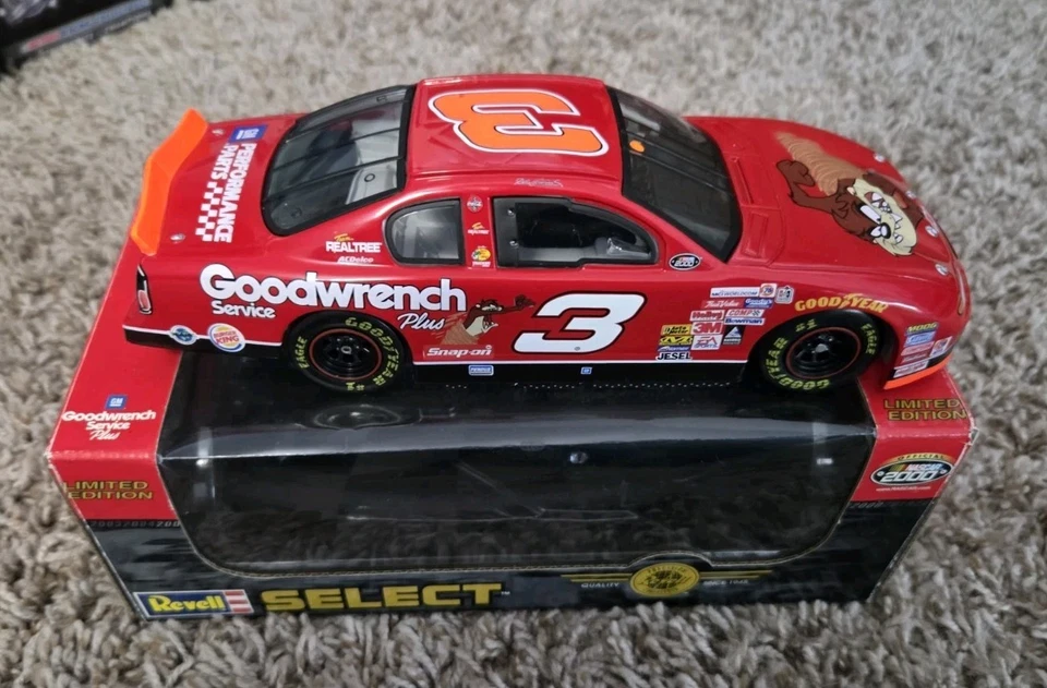 Dale Earnhardt Sr #3 2000 Revell GM Goodwrench Taz/Sin Bull 1/24 Foto 2 de 4