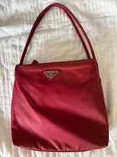 Vintage PRADA Tessuto Nylon Shoulder Shoulder Handbag Red