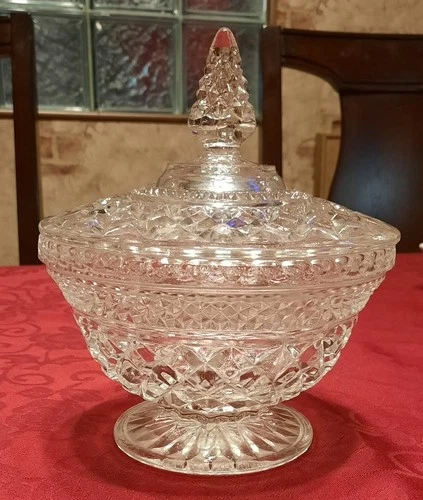 Vintage Mid Century Wexford Anchor Hocking Clear Pressed Glass Candy Dish w/lid