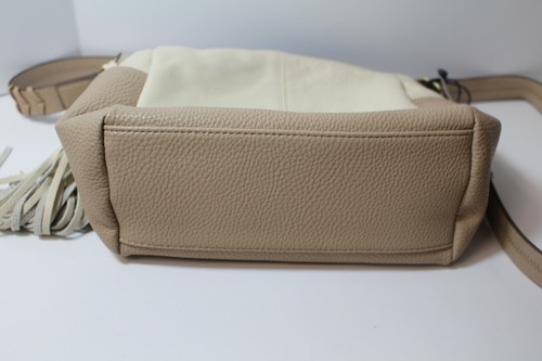 Tracolla Olivia + Joy Designer Laci VERA PELLE ciottolo con nappa nuova con etichette $108 - Foto 8 di 9