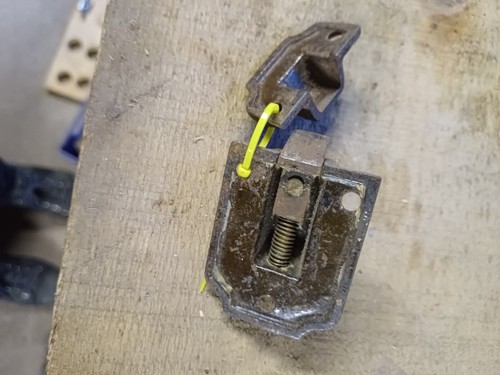 3 inch Eastlake cabinate cupboard catch - Picture 5 of 5