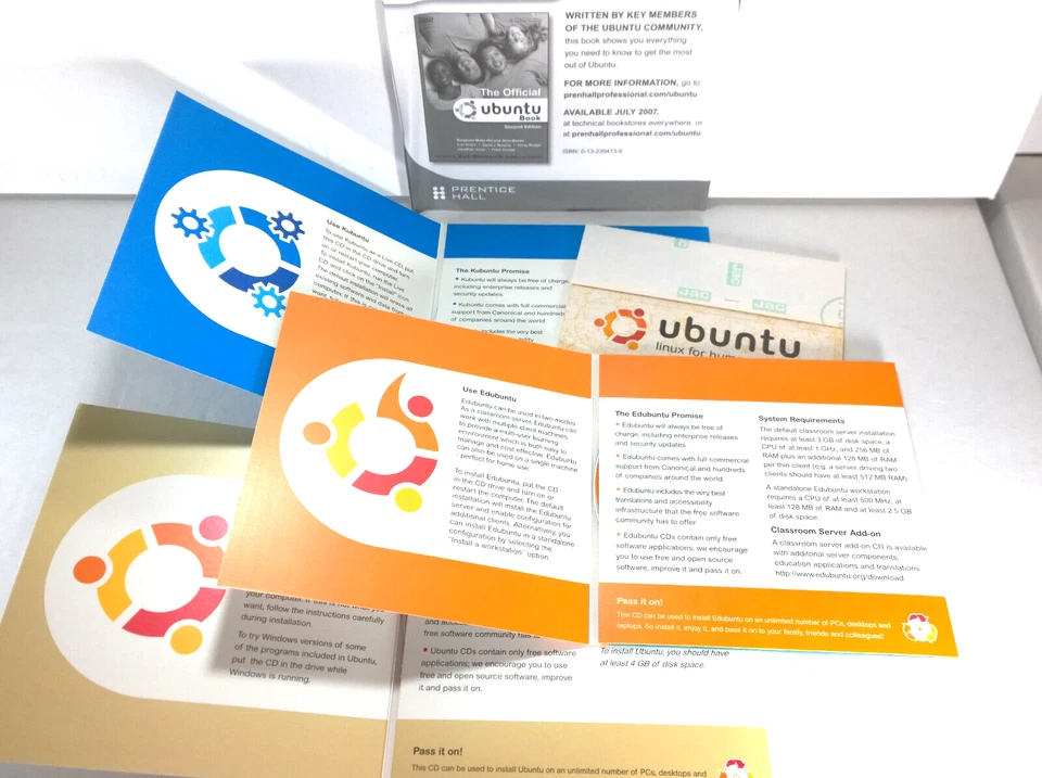 3X ULTRA RARE Ubuntu Installation LINUX CD - Ubuntu 7.04 Edubuntu Kubuntu 7.10 - Image 2 of 4