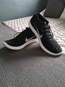 mens nike trainers size 10