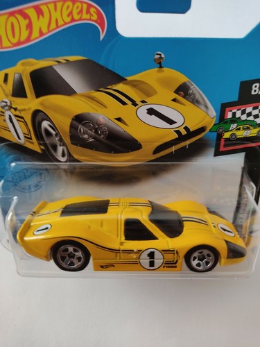 Ford GT40 Mk.IV 1967. Amarillo. Hot Wheels 2021 Race Day 8/10 Mattel Nuevo - Imagen 4 de 7