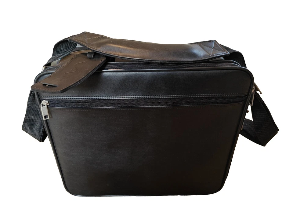 Laptop Sony Vaio vintage Y2K 13"-15" bolsa negra y estuche de almacenamiento con correa para el hombro  Foto 2 de 4