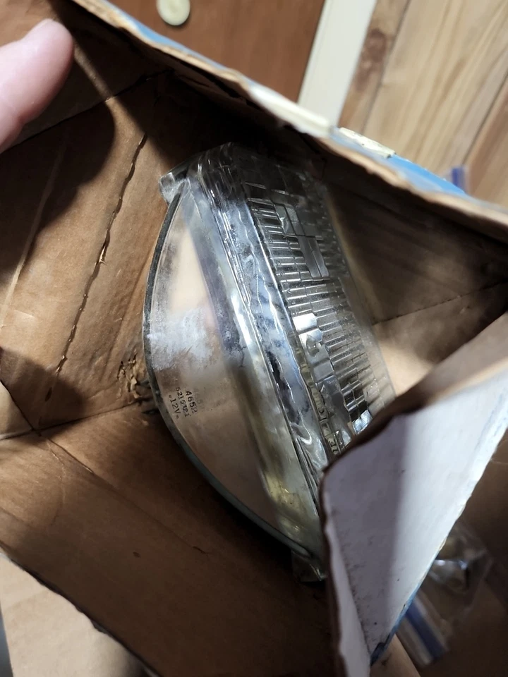 Chevrolet Oldsmobile 5966200 GM 1978-1988 luz principal 4652 aire acondicionado Delco nuevo en stock carrocería A/G Foto 3 de 4