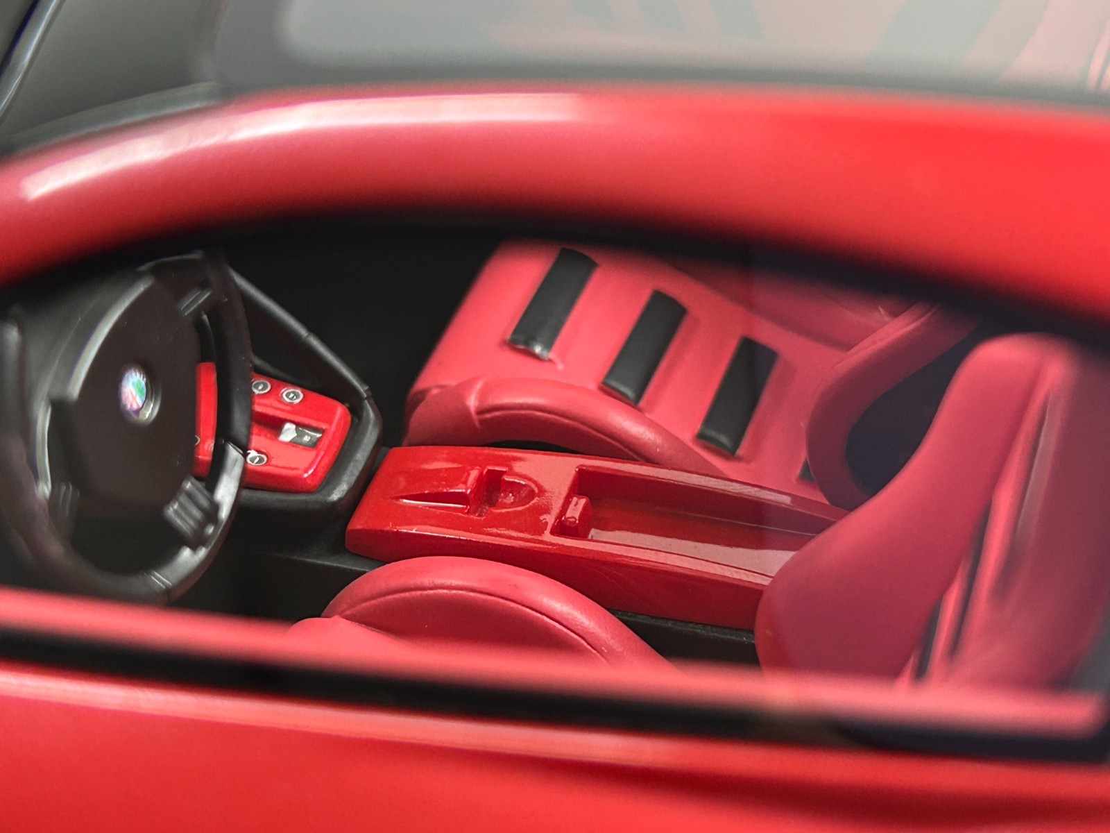 Cult Models 1:18 Alfa Romeo Disco Volante 2013 Red Metallic Model